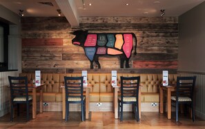 Restaurant - Premier Inn Darlington East - Morton Park (Darlington)
