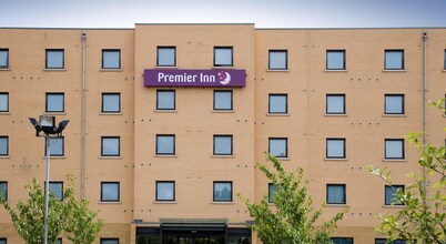 Premier Inn Stevenage Central