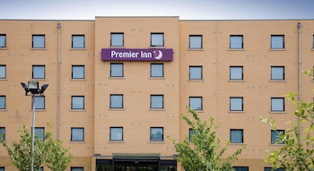Premier Inn Stevenage Central