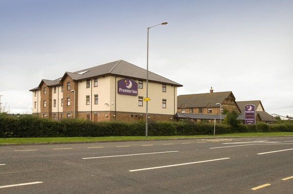 Exterior - Premier Inn Bishop Auckland (Bishop Auckland)
