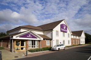 Exterior - Premier Inn Peterborough North (Peterborough)