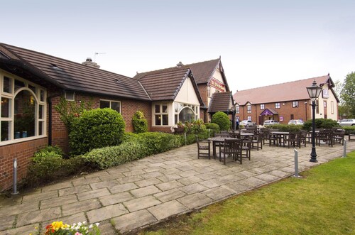 Premier Inn Crewe Central