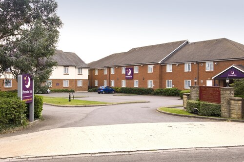 Premier Inn Swindon North