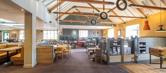Premier Inn Swindon West - M4 J16