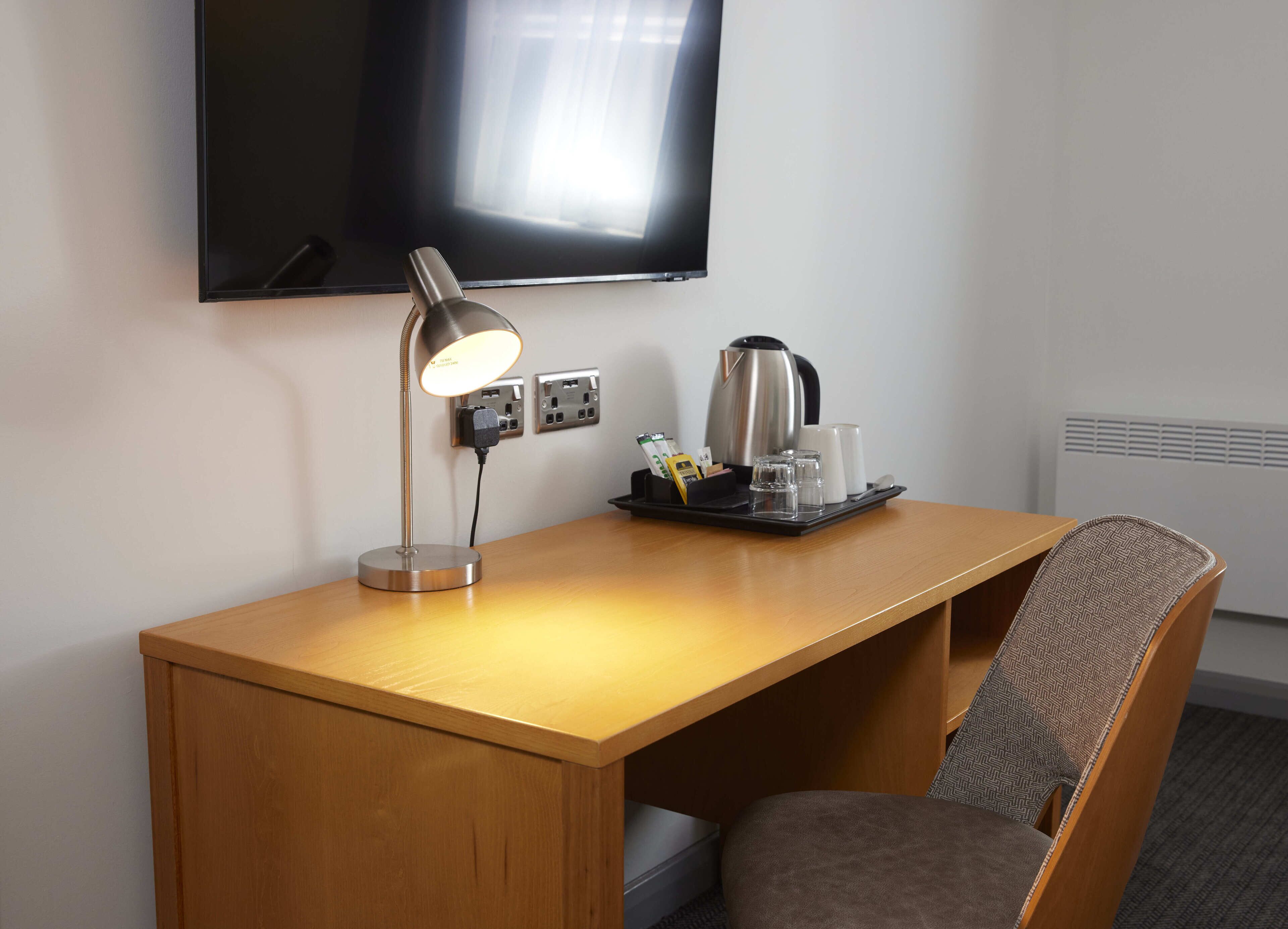 double room | 1 bedroom, desk, iron/ironing board, free wifi