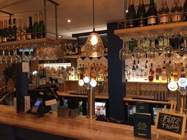 Bar (en la propiedad)