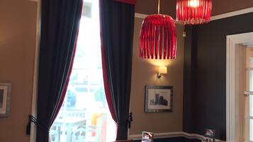 تناول الطعام