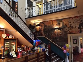 Bar (en la propiedad)