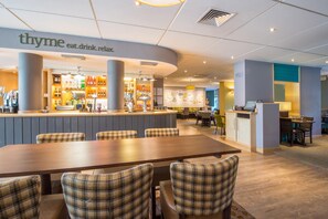 Restaurant - Premier Inn Stoke/Trentham Gardens (Stoke-on-Trent)