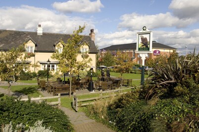 Premier Inn Wakefield South - M1 Jct39