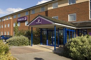 Exterior - Premier Inn Wakefield South - M1 Jct39 (Wakefield)