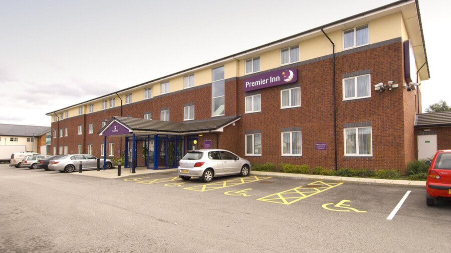 Premier Inn Warrington Central North