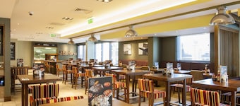 Premier Inn Woking Town Centre