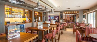 維根市中心普瑞米爾酒店