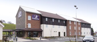 Premier Inn Glastonbury