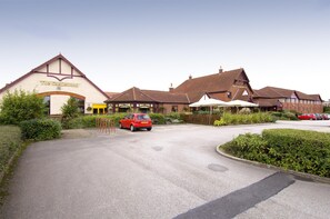 Exterior - Premier Inn Mansfield (Alfreton)