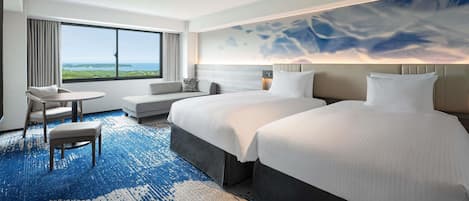 Superior Room, 3 Twin Beds, Non Smoking, Ocean View (High Floor) | In-room safe, blackout drapes, free WiFi, bed sheets