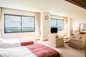 Classic Suite, Multiple Beds, Sea View