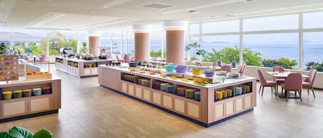 Spécialités Cuisine locale et internationale
