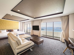 Classic Suite, Multiple Beds, Sea View | Desk, iron/ironing board, bed sheets