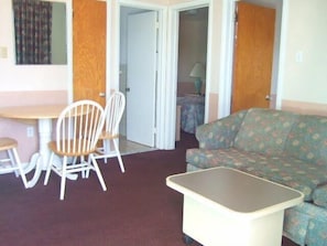 Basic Apartment, 2 Bedrooms, Kitchen | Living area | TV - Royal Court Motel (Wildwood)