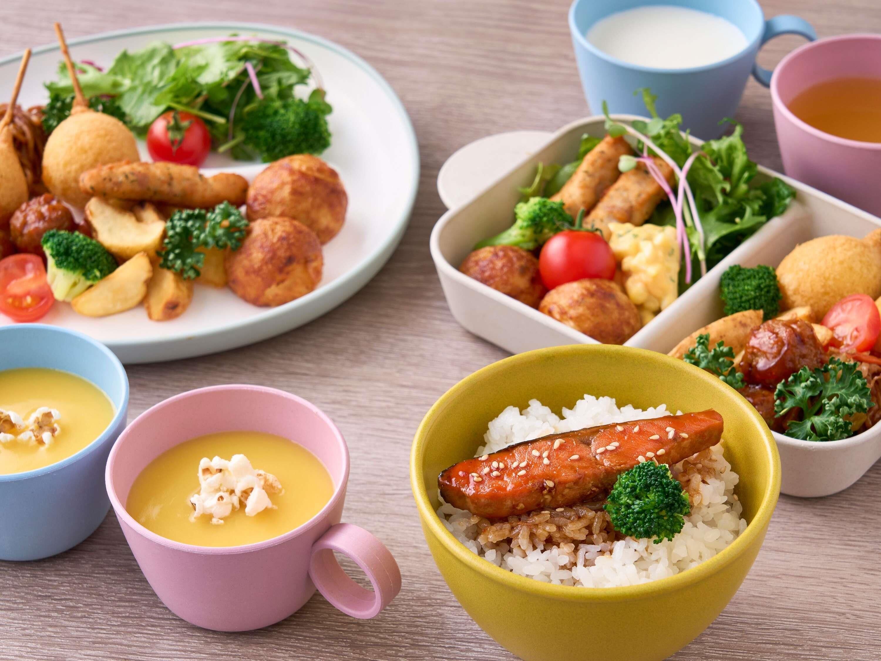 Desayuno buffet todos los días (con cargo)