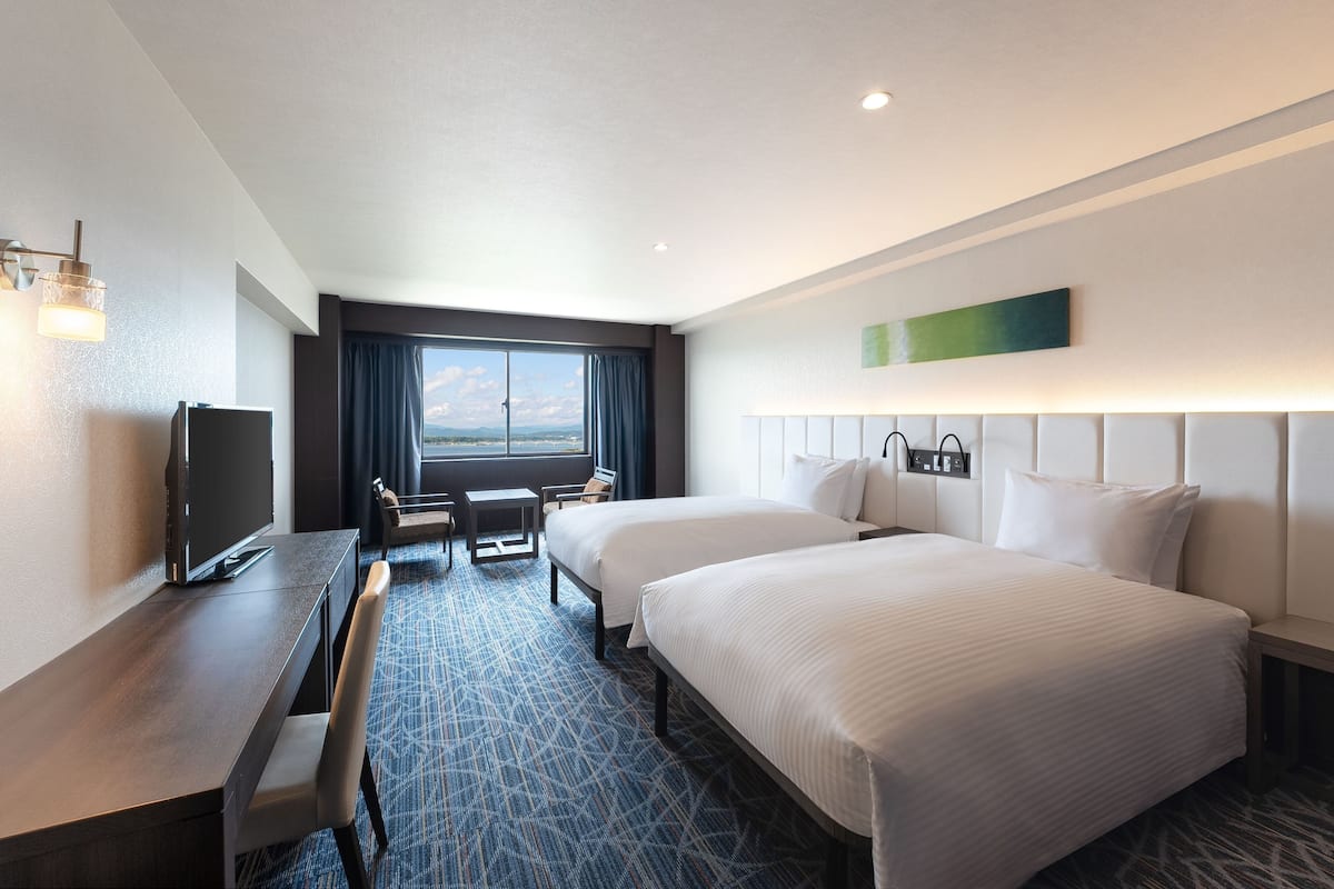 In-room safe, iron/ironing board, free WiFi, bed sheets