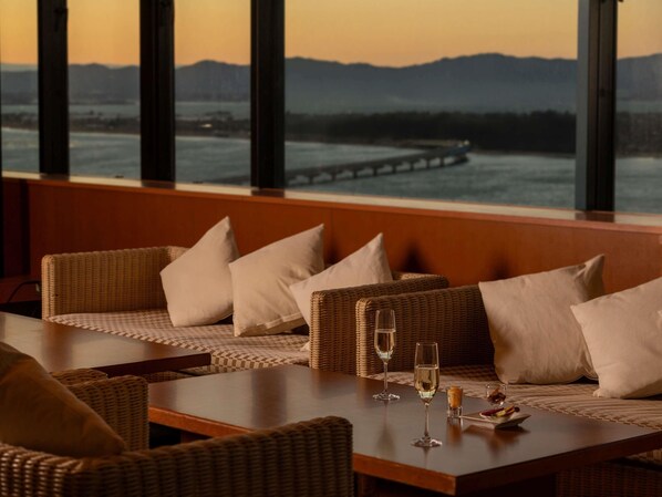 Safe på rommet, strykejern/-brett, wi-fi (inkludert) og sengetøy