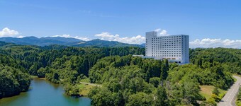 Mercure Toyama Tonami Resort & Spa