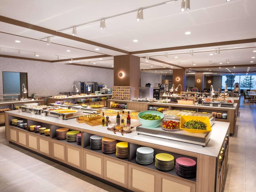 Café da manhã com buffet todos os dias (JPY 3200 por pessoa)