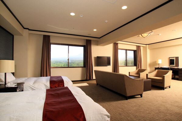 Superior Suite Japanese-Western Room with Mountain View (Non Smorking)