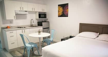 Westview Centre Motel Ltd.