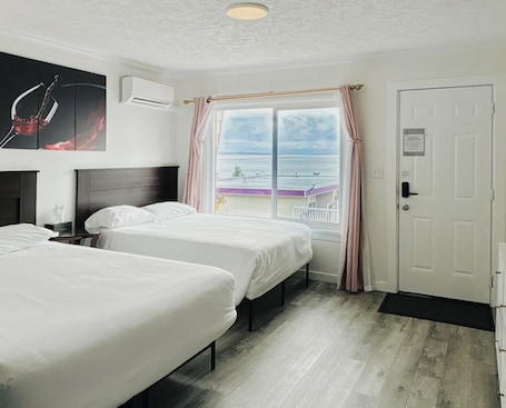 Kitchenette , 2 Double Beds Room, Ocean View | Free minibar, individually decorated, individually furnished, desk