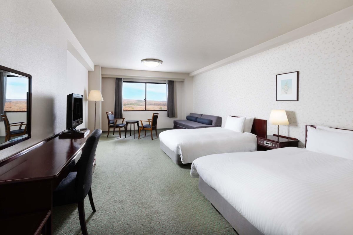 Classic Twin Room | Iron/ironing board, free WiFi