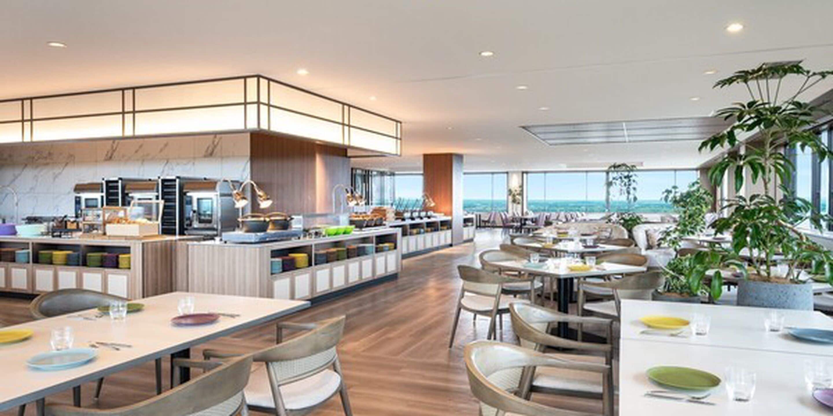 Aamiainen ja illallinen, paikallinen ja kansainvälinen keittiö