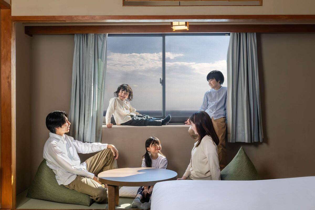Japanese-style Room, Multiple Beds (Classic)