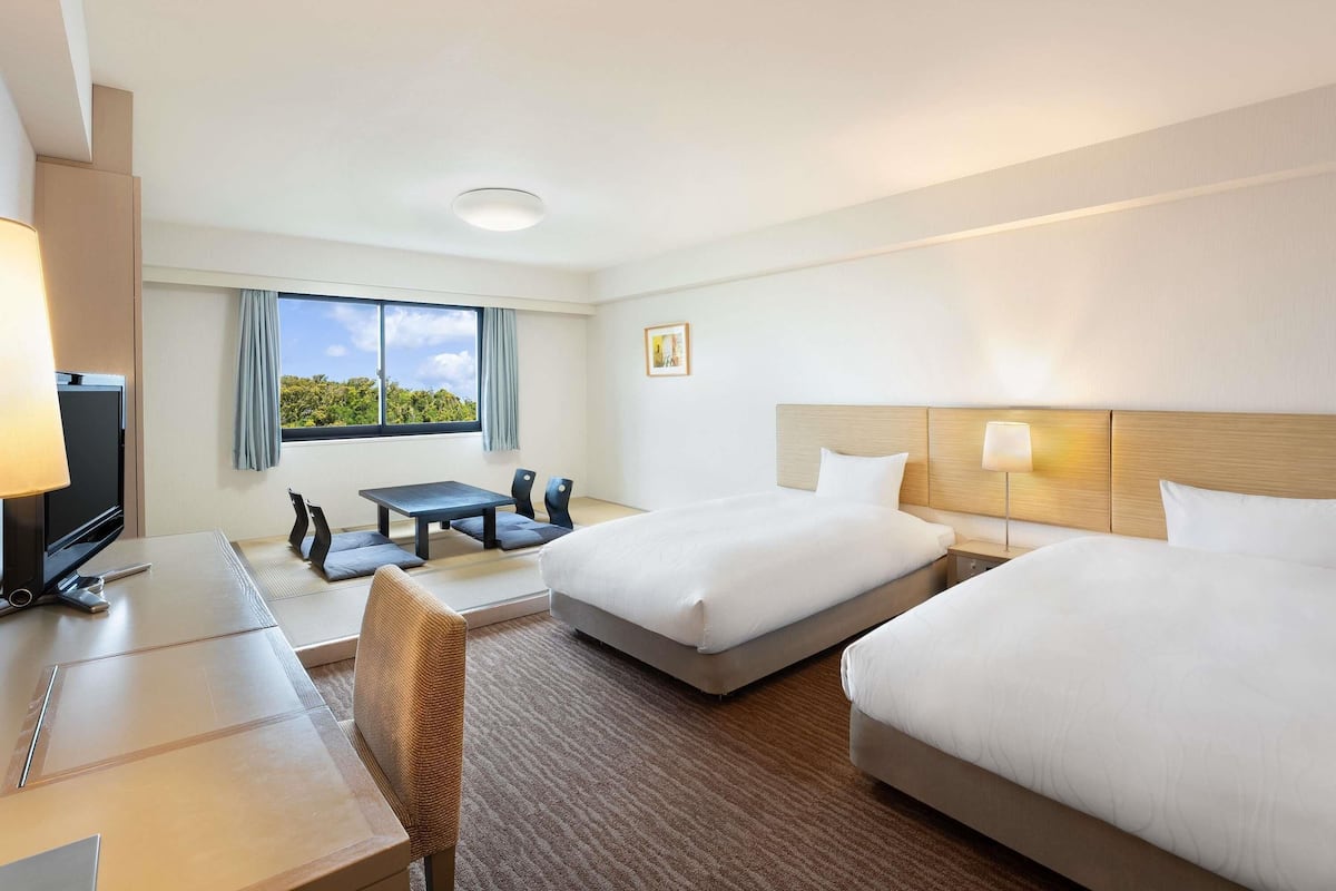 2 bedrooms, in-room safe, free WiFi, bed sheets