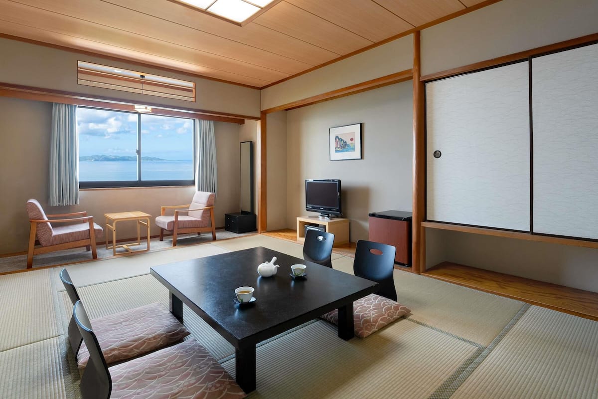 2 chambres, coffres-forts dans les chambres, Wi-Fi gratuit