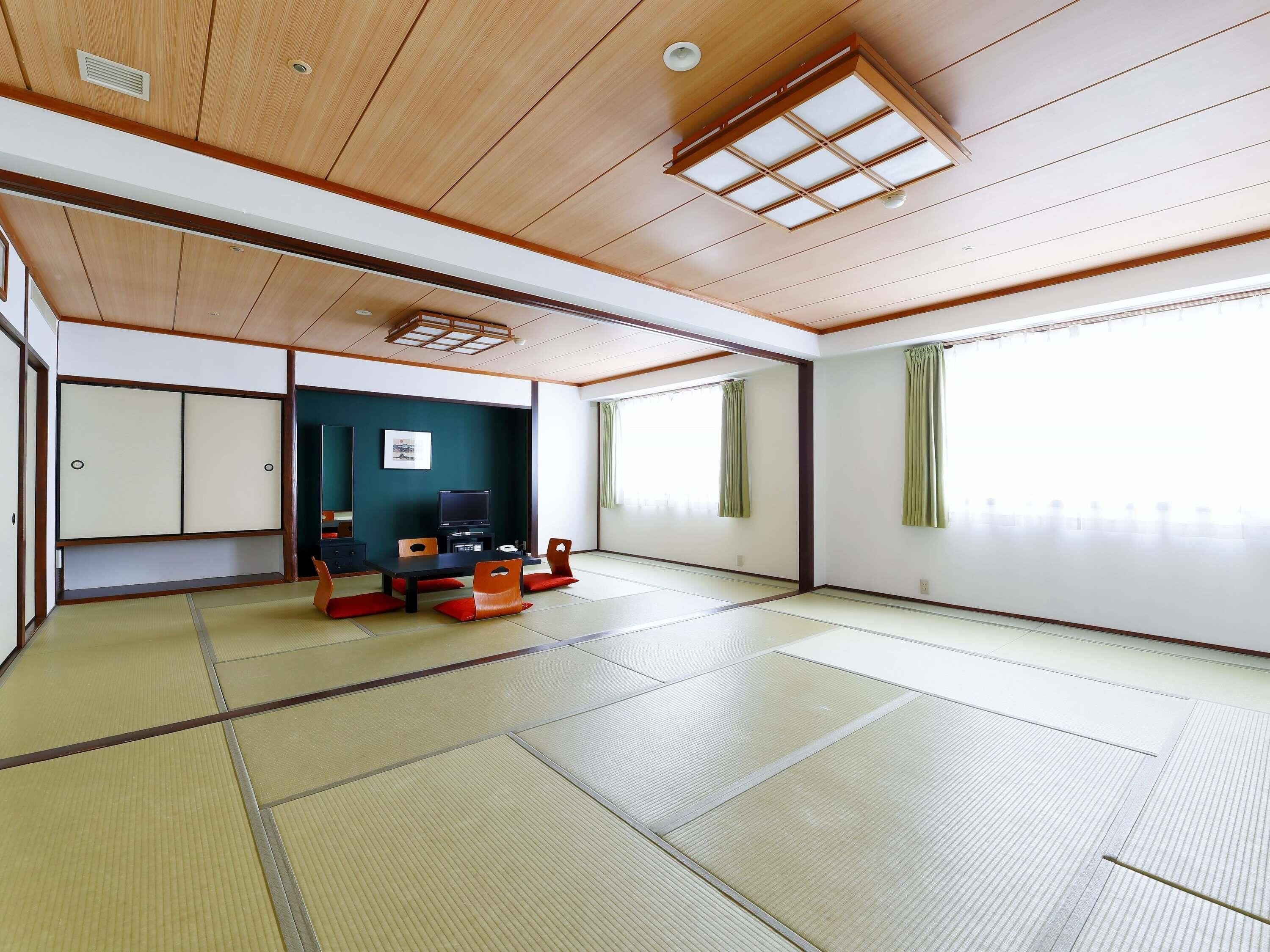 经典客房, 无烟房 (Japanese-Style Room for Group) | 2 多间卧室、客房内保险箱、免费 WiFi、床单