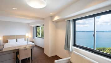 2 bedrooms, in-room safe, free WiFi, bed sheets