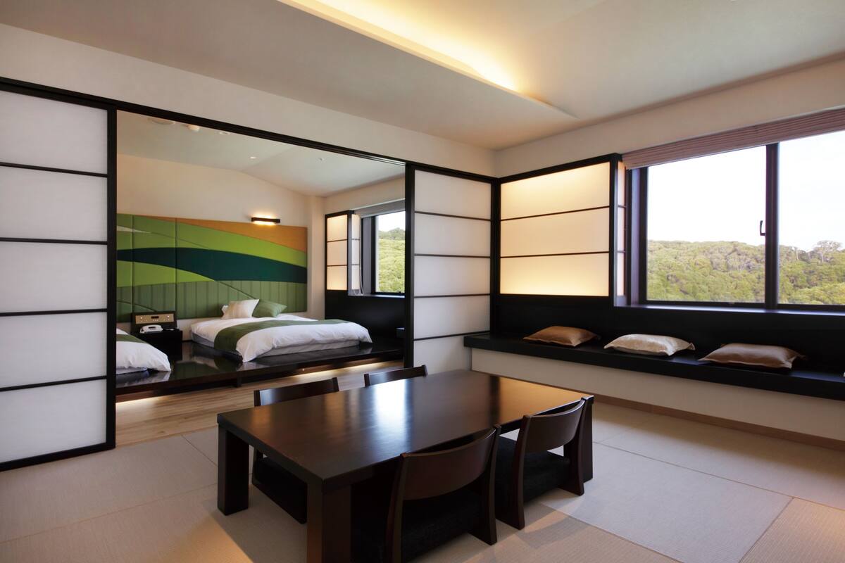 2 bedrooms, in-room safe, free wifi, bed sheets