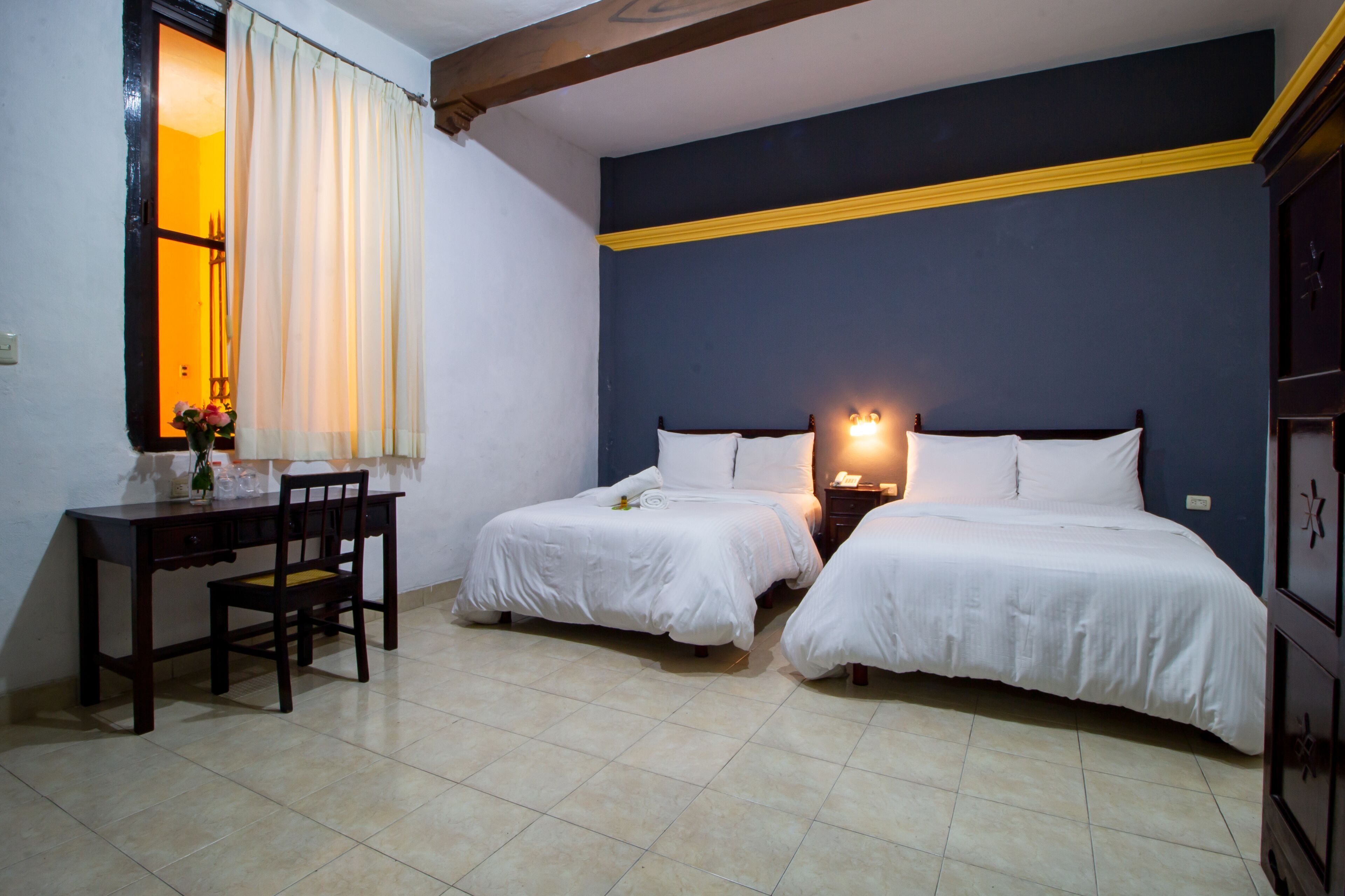 Premium bedding, desk, iron/ironing board, free WiFi