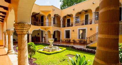 Hotel Montejo