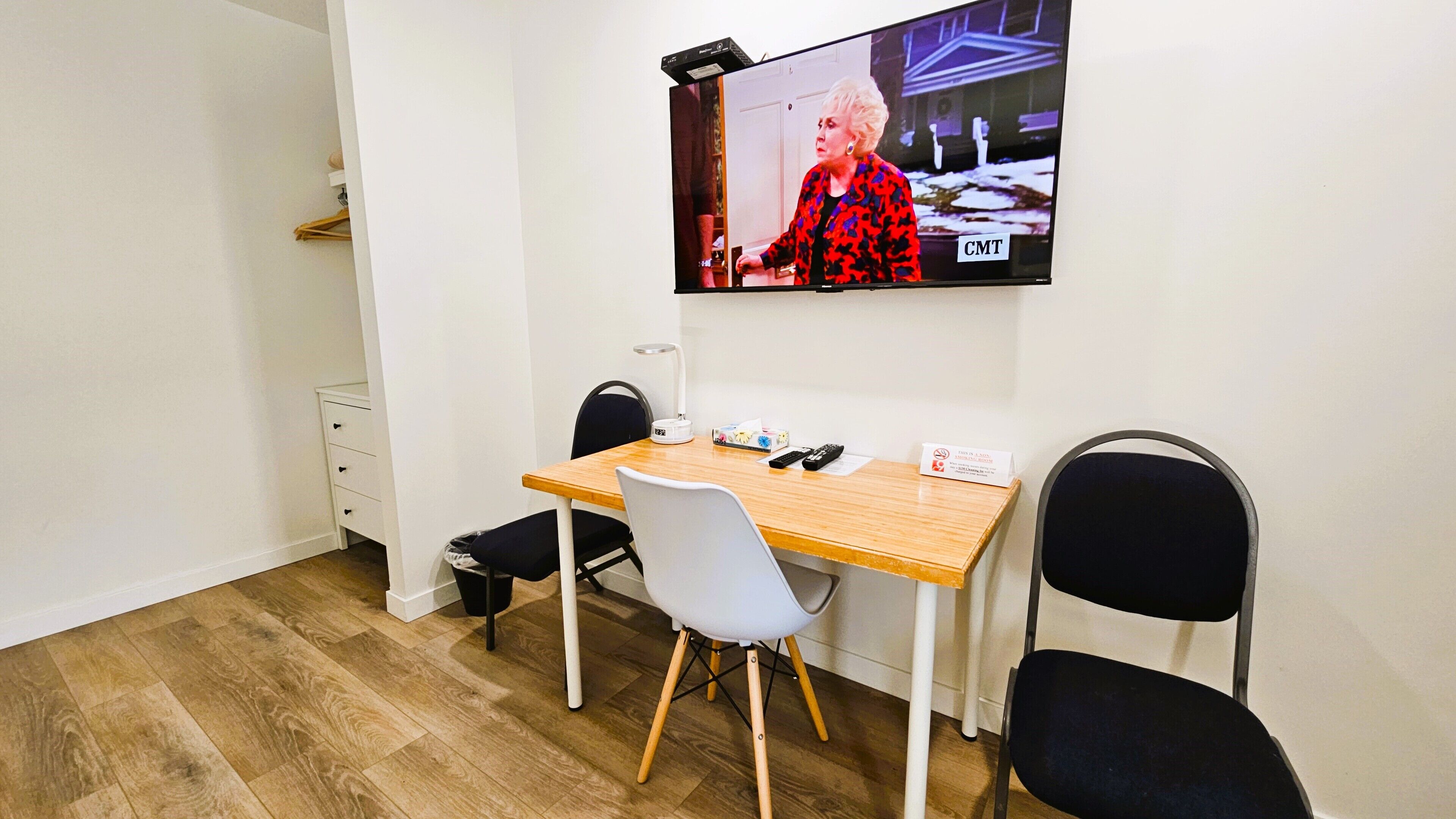 standard double room, 2 queen beds, kitchen | champagne service