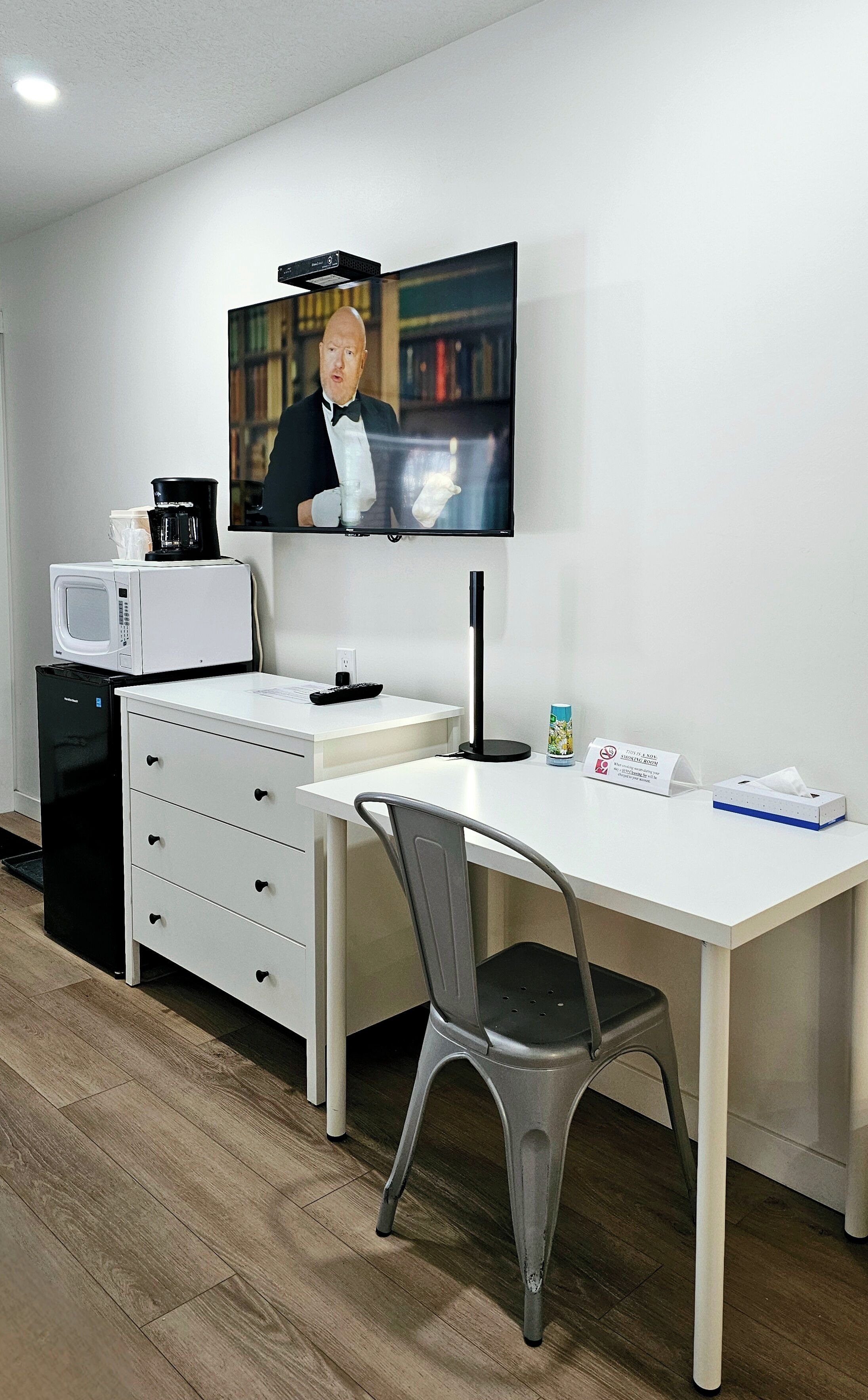 basic room, 2 queen beds (pet friendly) | 1 bedroom, desk, laptop workspace, soundproofing