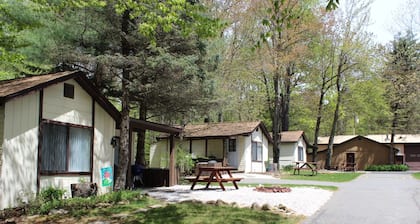 Hemlock Campground And Cottages