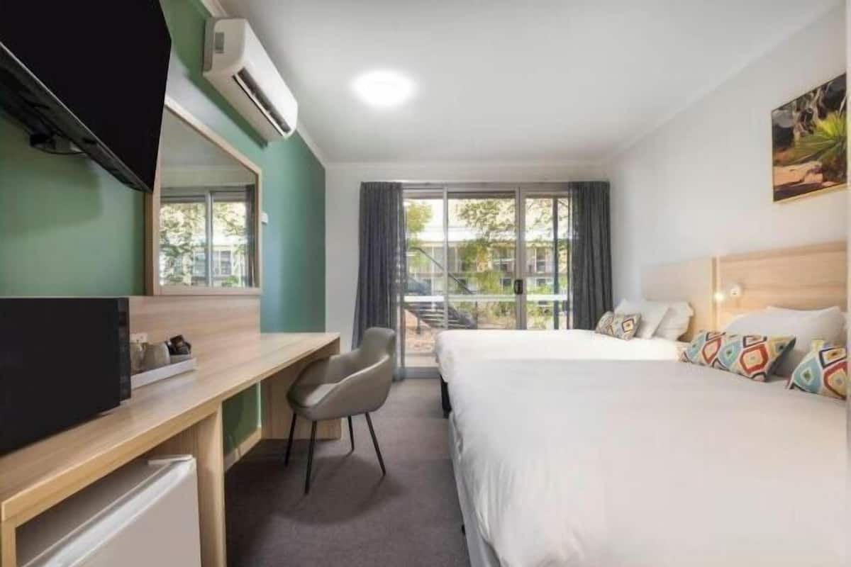 Desk, laptop workspace, iron/ironing board, WiFi (free)