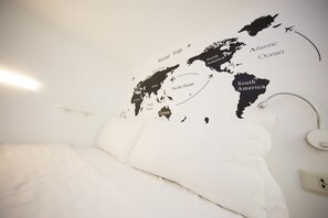 Standard Room, 1 Double Bed | Free WiFi, bed sheets - SleepBox Hotel - Ximen (Taipei)