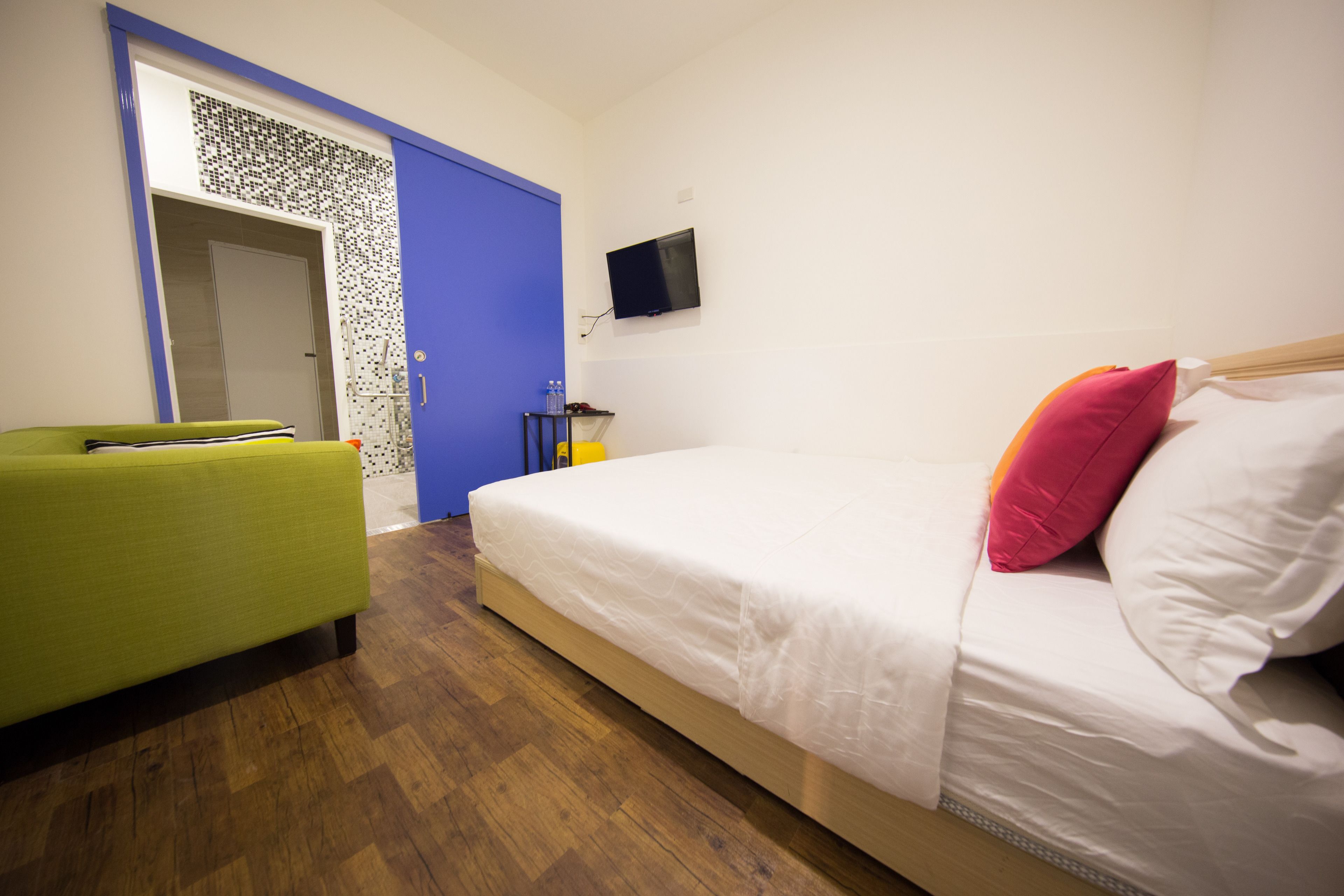 Standard Room, 1 Double Bed | Free WiFi, bed sheets