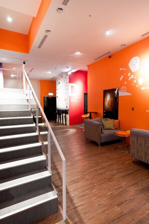 Interior - SleepBox Hotel - Ximen (Taipei)